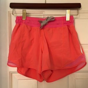 Lululemon Hotty Hot Short Size 4